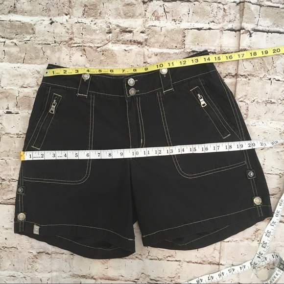 .Signal Clothing black detailed cotton shorts Runs Small More like a 4 US - Picture 5 of 12